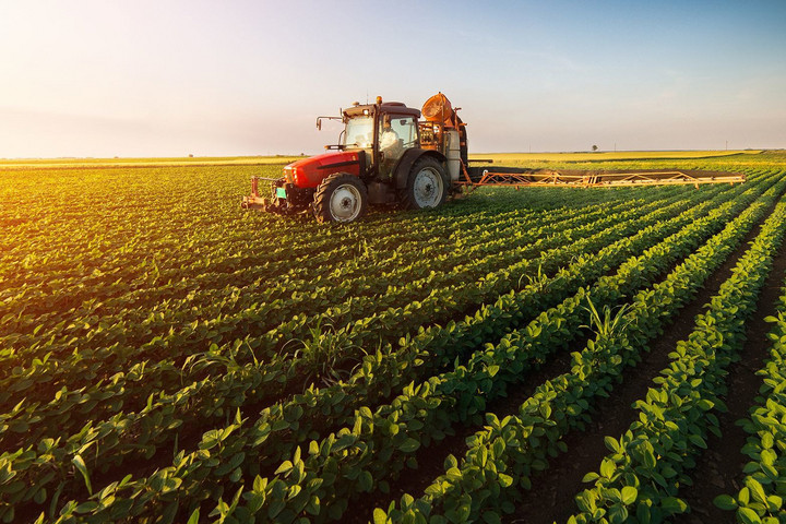Výzva na produktivitu a udržateľnosť poľnohospodárstva